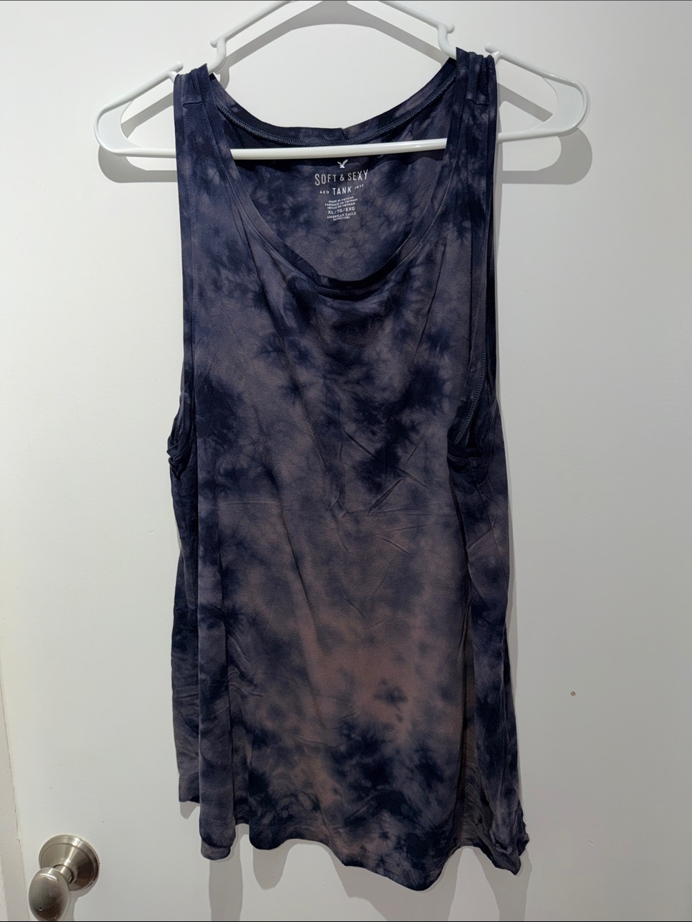 American Eagle Outfitters Tie-Dye Scoop Tank Top - Navy & Blush